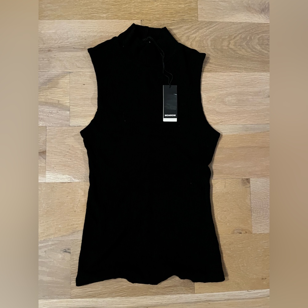 Monrow Ribbed Mock Neck Tank-Black-XS-NWT - Picture 3 of 4